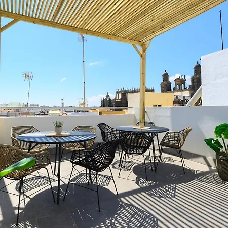 Apart-hotel Vegueta Rooftop *