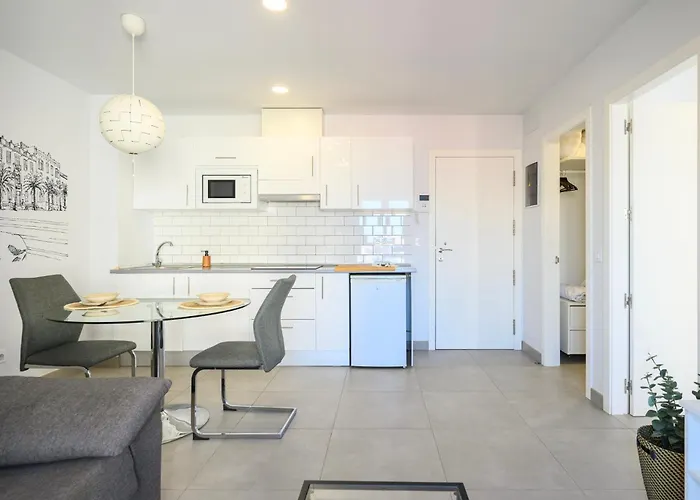 Vegueta Rooftop By Airnest 3*