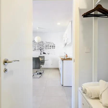 Vegueta Rooftop By Airnest 3*