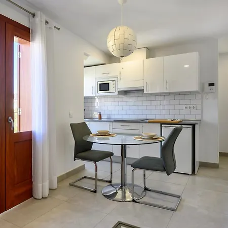 Hotel apartamentowy Vegueta Rooftop 3*