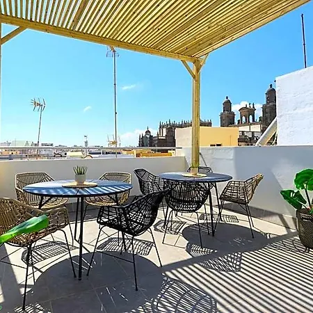 Apartmanhotel Vegueta Rooftop By Airnest 3*