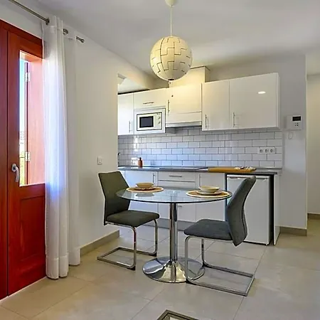 Vegueta Rooftop By Airnest 3*