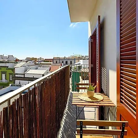 Aparthotel Vegueta Rooftop By Airnest 3*