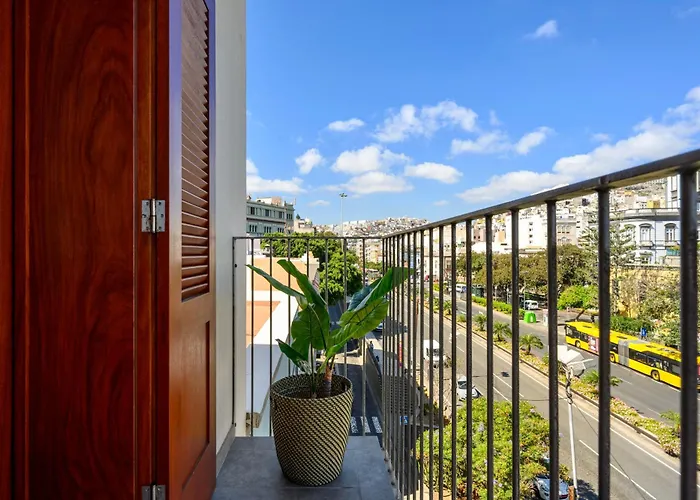 Appart hôtel Vegueta Rooftop By Airnest