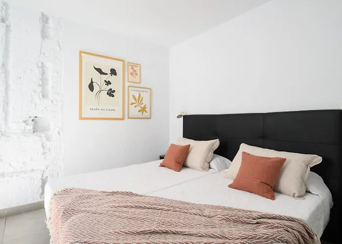 Aparthotel Vegueta Rooftop By Airnest 3*