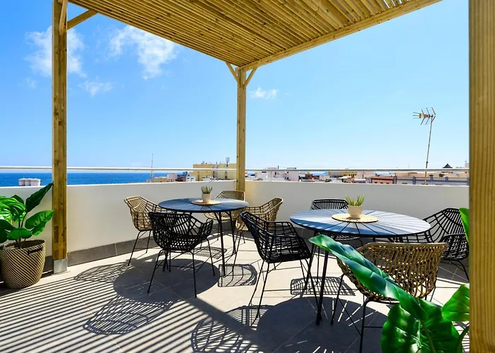 Vegueta Rooftop By Airnest 3*