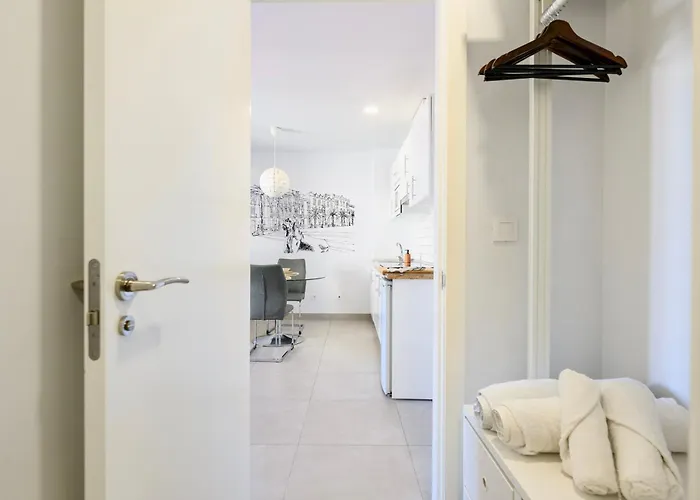 Vegueta Rooftop By Airnest 3*